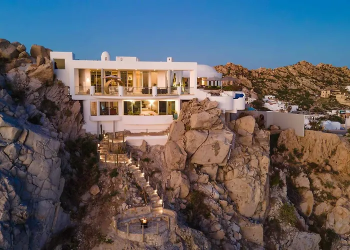 Casa Acantilado *